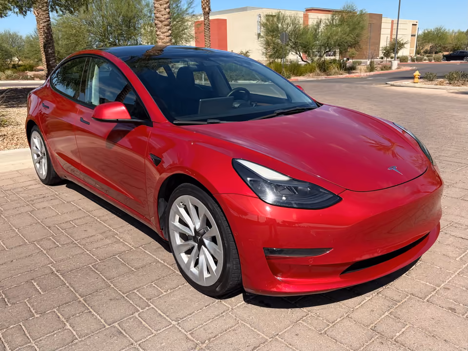 2022 Tesla Model 3 RWD photo