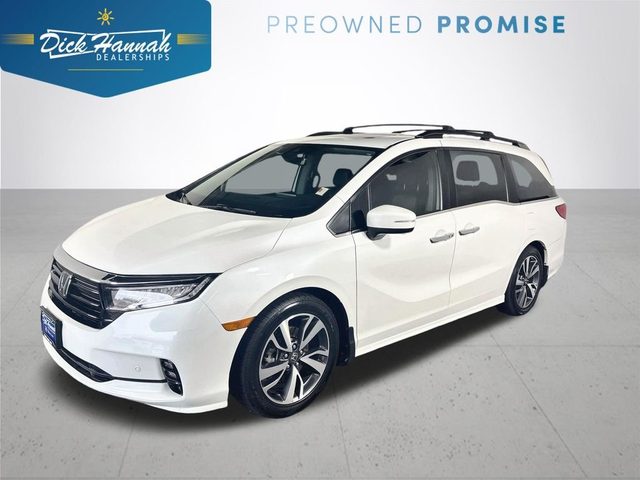 2021 Honda Odyssey Touring FWD photo