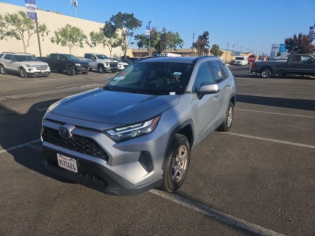 2023 Toyota RAV4 Hybrid XLE AWD photo