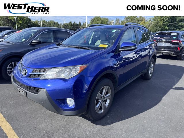 2015 Toyota RAV4 XLE AWD photo