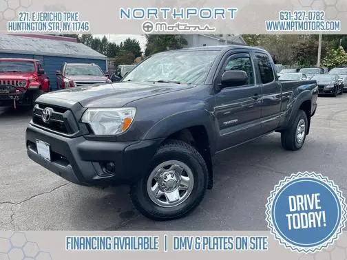 2015 Toyota Tacoma  4WD photo