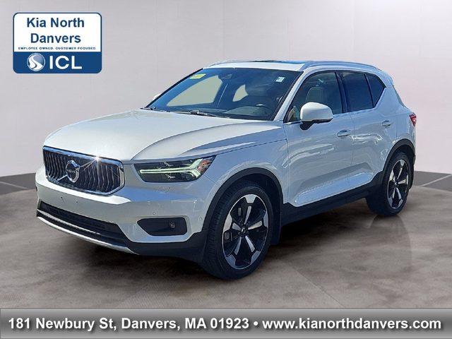 2019 Volvo XC40 Inscription AWD photo