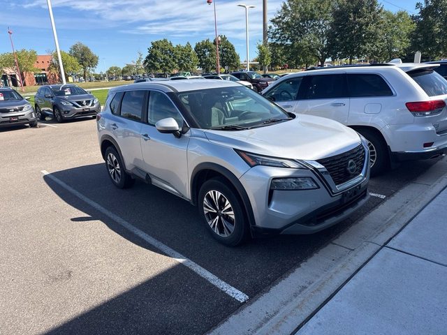 2023 Nissan Rogue SV AWD photo