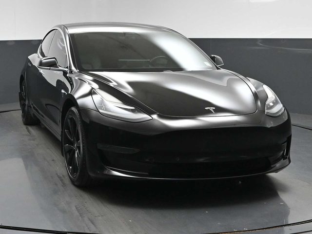 2020 Tesla Model 3 Standard Range Plus RWD photo