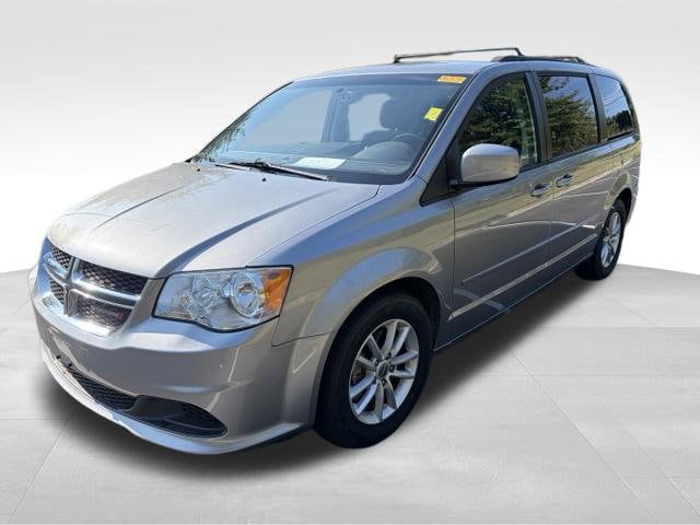 2016 Dodge Grand Caravan SXT FWD photo