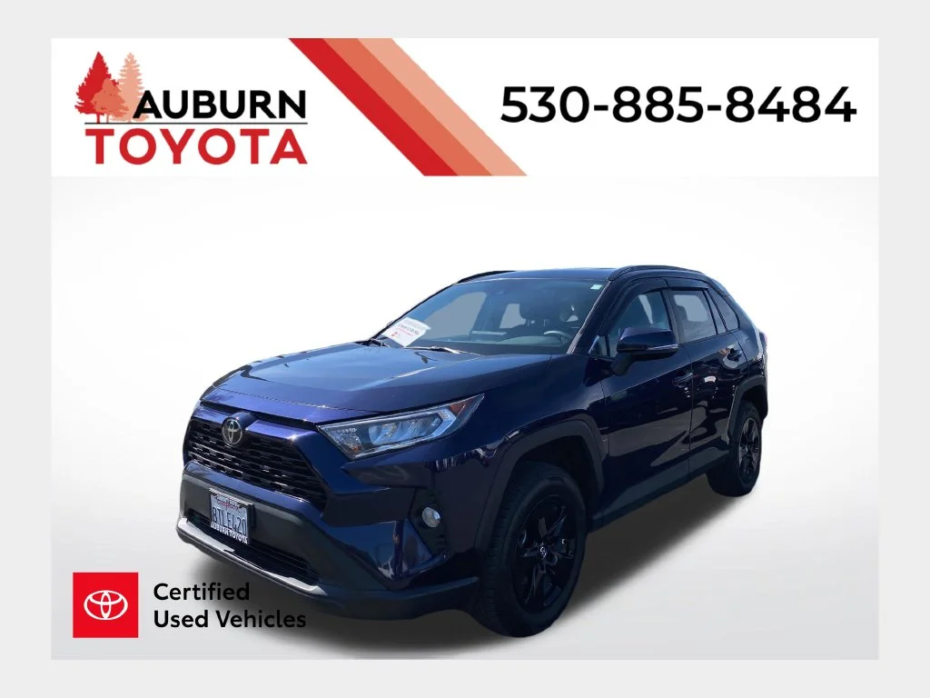 2021 Toyota RAV4 XLE AWD photo
