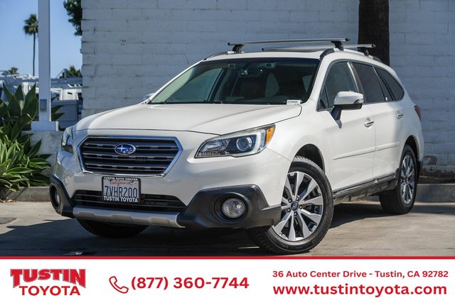 2017 Subaru Outback Touring AWD photo