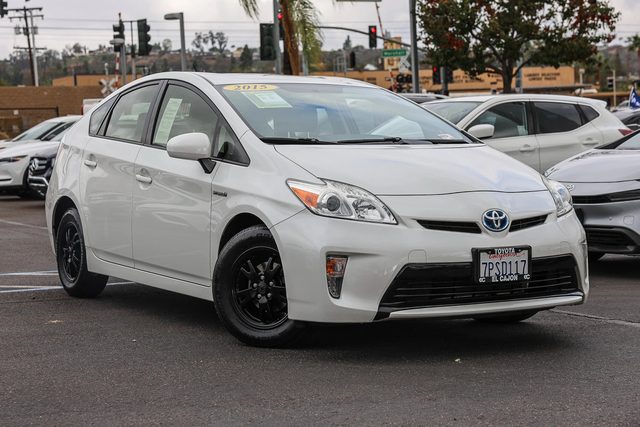 2015 Toyota Prius Two FWD photo