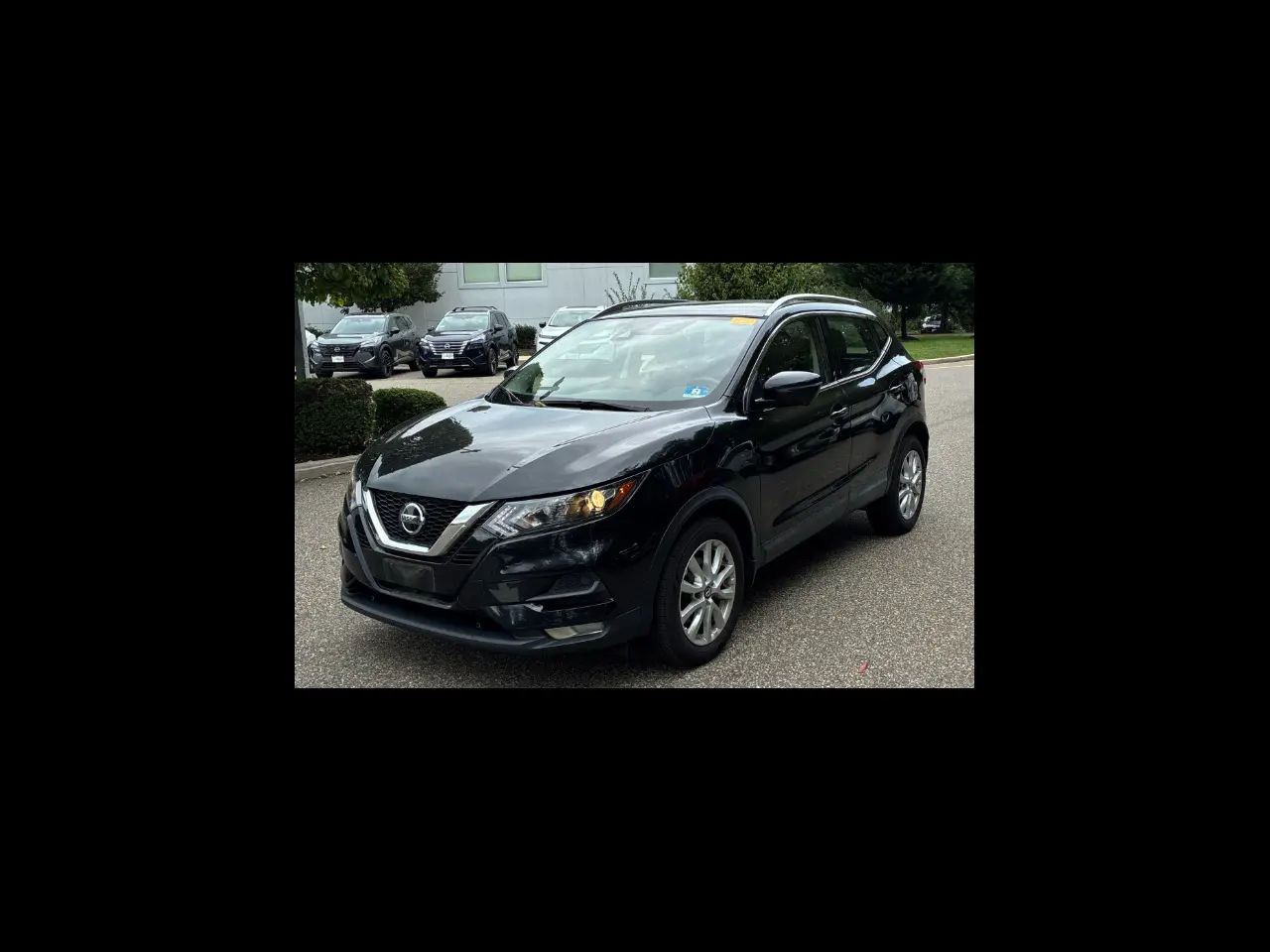 2020 Nissan Rogue Sport SV AWD photo