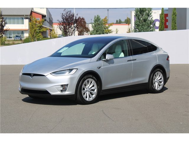 2018 Tesla Model X 75D AWD photo