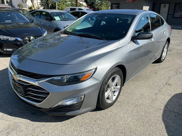 2023 Chevrolet Malibu LS FWD photo