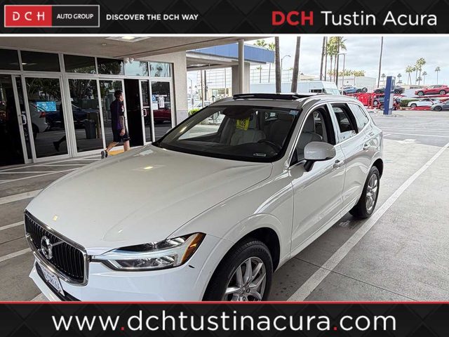 2020 Volvo XC60 Momentum FWD photo