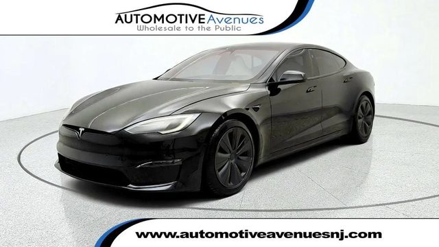 2022 Tesla Model S Plaid AWD photo