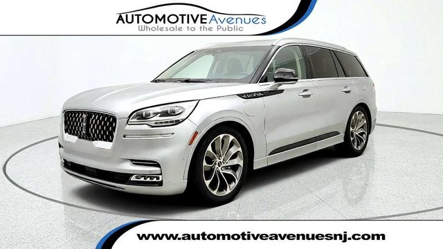 2022 Lincoln Aviator Grand Touring AWD photo