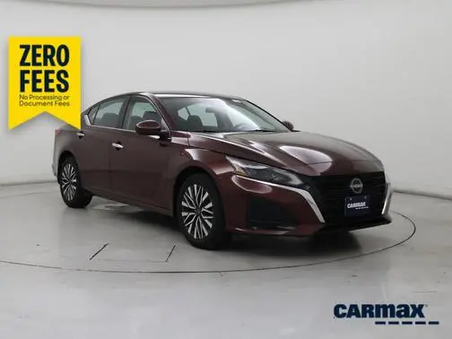 2023 Nissan Altima 2.5 SV AWD photo