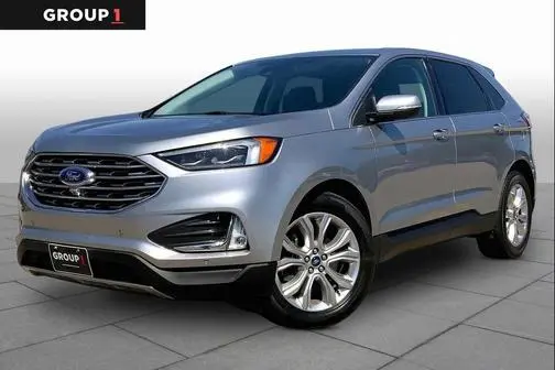 2022 Ford Edge Titanium AWD photo