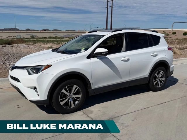 2016 Toyota RAV4 XLE FWD photo