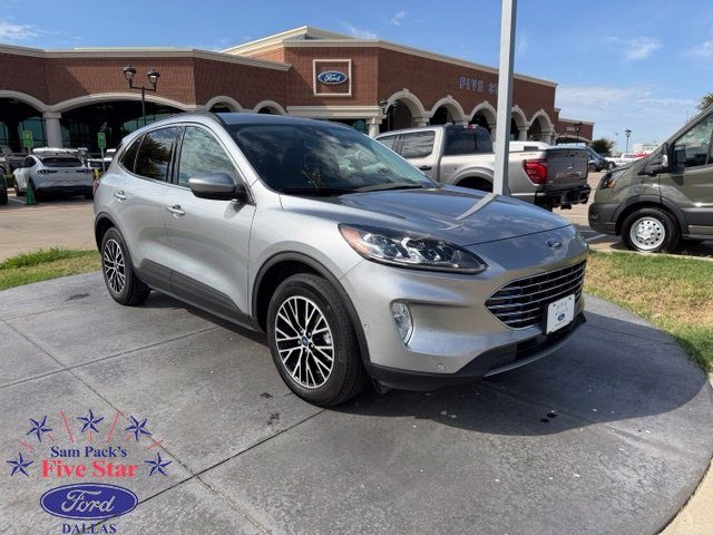 2022 Ford Escape Titanium Plug-In Hybrid FWD photo