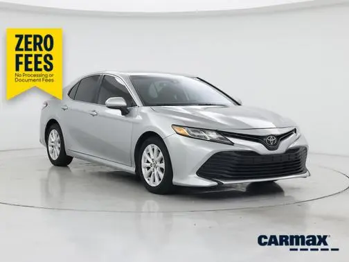 2019 Toyota Camry LE FWD photo