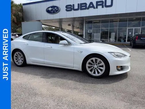2016 Tesla Model S 90D AWD photo