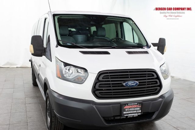 2018 Ford Transit Passenger Wagon XL RWD photo