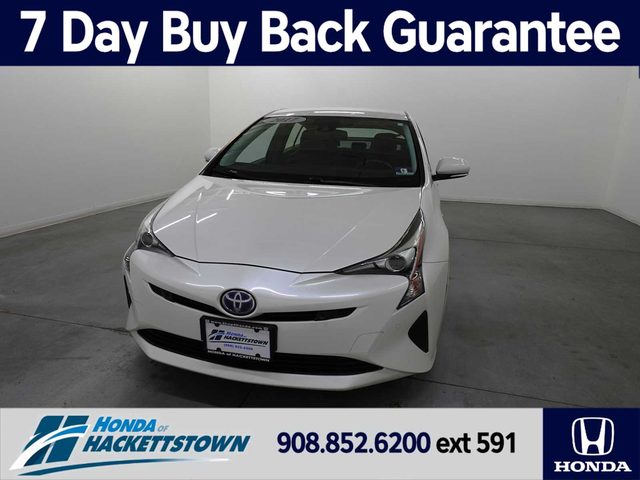 2017 Toyota Prius Four FWD photo