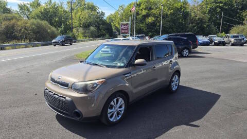 2015 Kia Soul + FWD photo