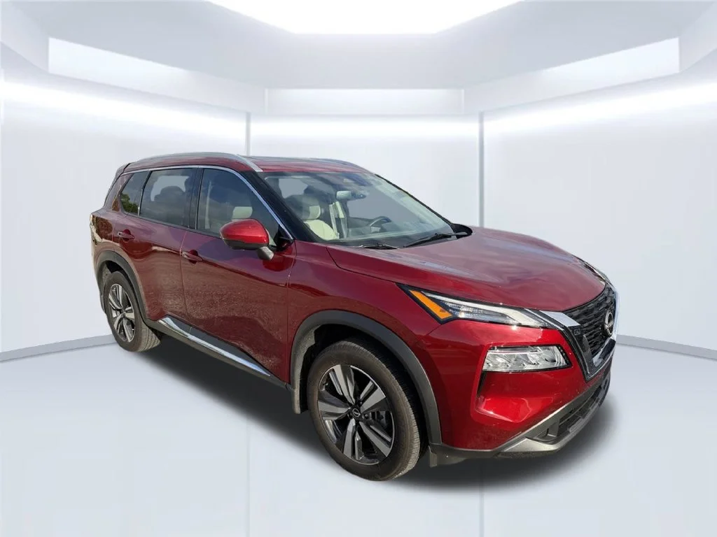 2023 Nissan Rogue SL FWD photo
