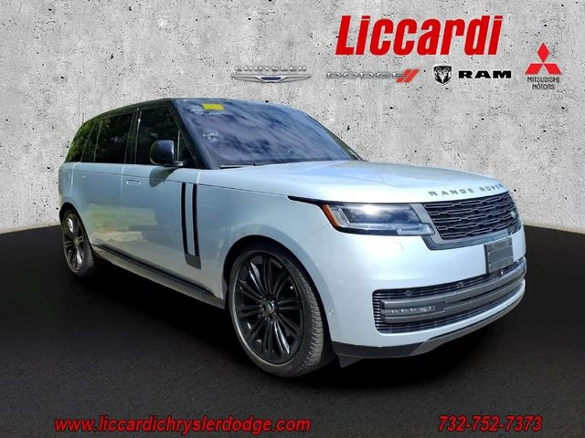 2023 Land Rover Range Rover SE AWD photo