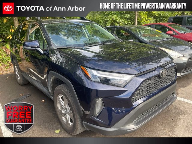 2023 Toyota RAV4 XLE FWD photo