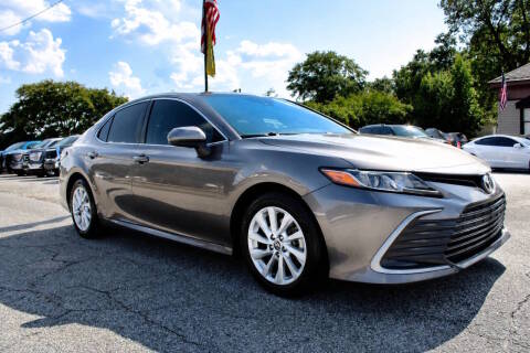 2022 Toyota Camry LE FWD photo