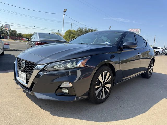 2020 Nissan Altima 2.5 SV AWD photo