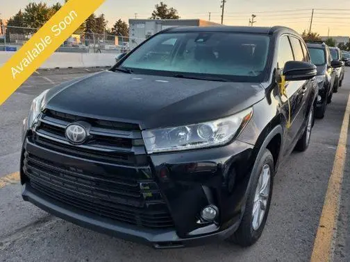 2018 Toyota Highlander SE AWD photo