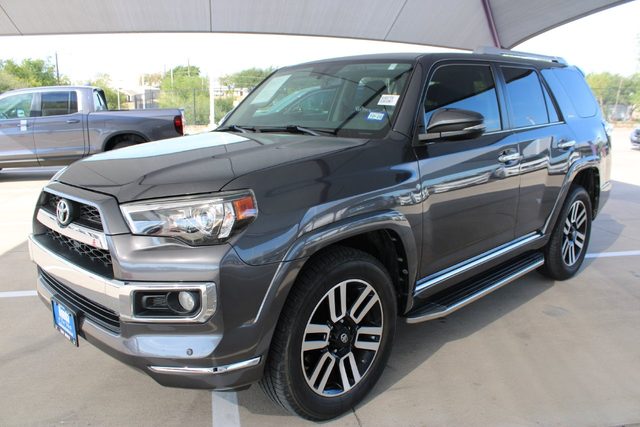 2017 Toyota 4Runner Limited 4WD photo