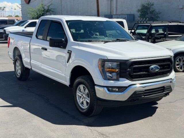 2023 Ford F-150 XL 4WD photo