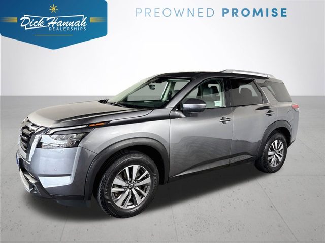 2022 Nissan Pathfinder SL 4WD photo