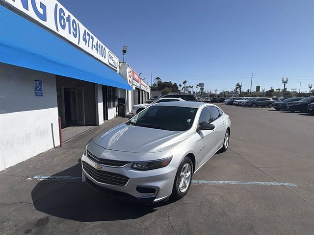 2016 Chevrolet Malibu LS FWD photo