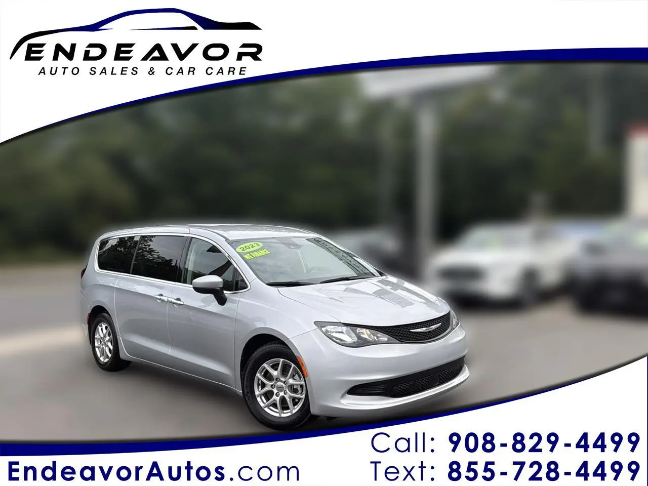 2023 Chrysler Voyager LX FWD photo