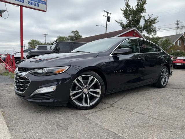 2022 Chevrolet Malibu LT FWD photo