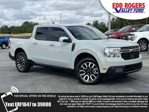 2023 Ford Maverick LARIAT FWD photo
