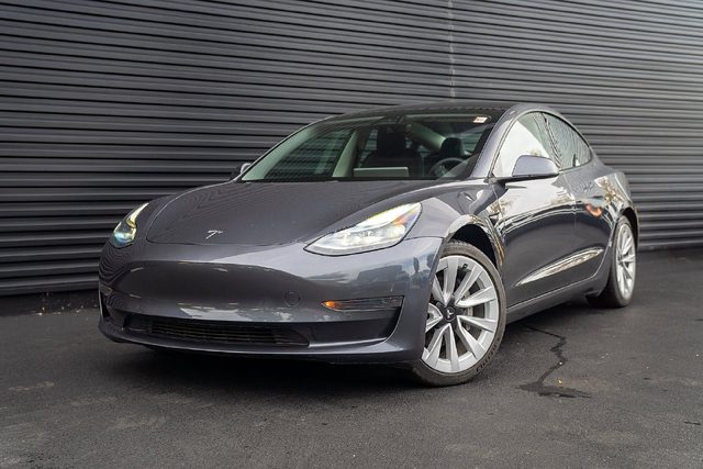 2021 Tesla Model 3 Standard Range Plus RWD photo