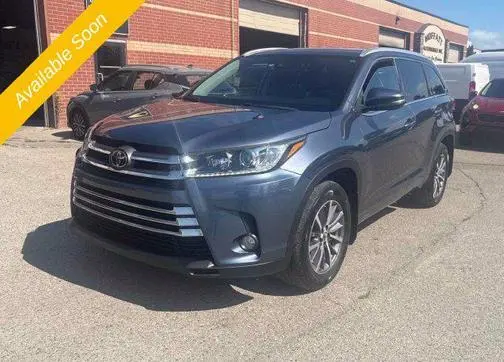 2018 Toyota Highlander XLE AWD photo