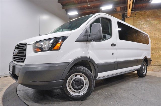 2018 Ford Transit Passenger Wagon XL RWD photo