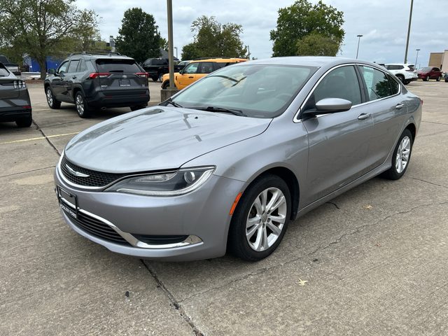 2016 Chrysler 200 Limited FWD photo