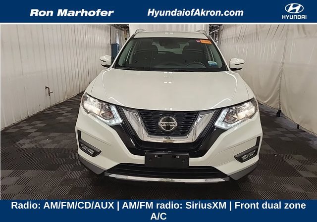 2019 Nissan Rogue SV FWD photo