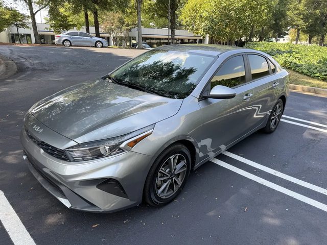 2022 Kia Forte LXS FWD photo
