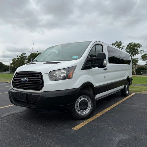 2019 Ford Transit Passenger Wagon XL RWD photo