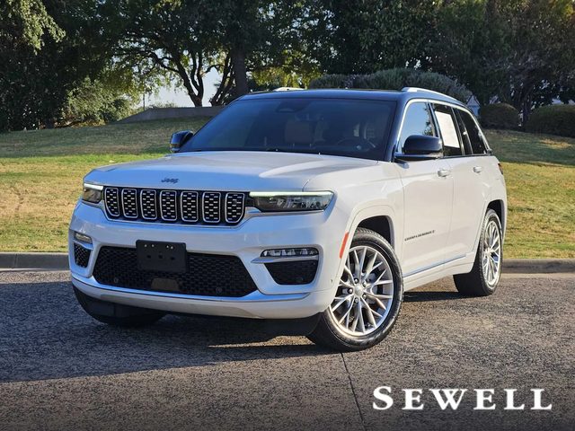 2023 Jeep Grand Cherokee Summit 4WD photo
