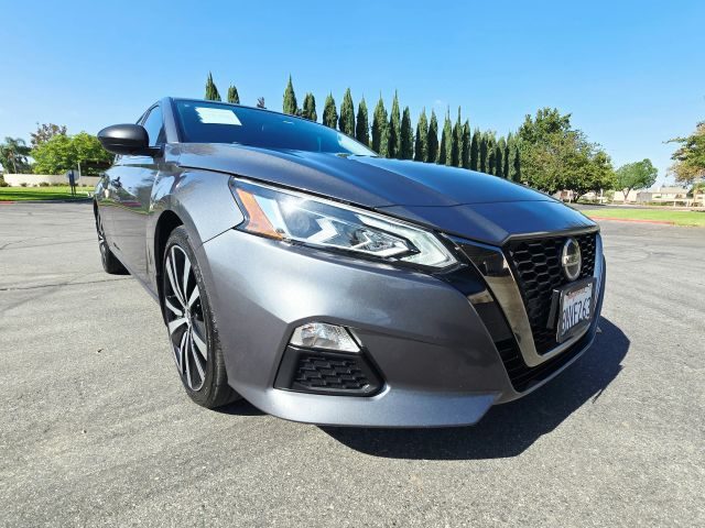 2020 Nissan Altima 2.5 SR FWD photo