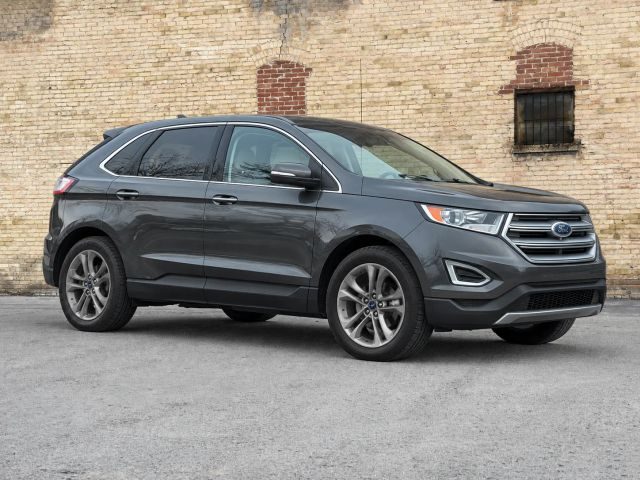 2018 Ford Edge SEL AWD photo